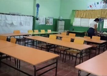 562 niños sin clases en Mao por conflicto entre ADP y Minerd