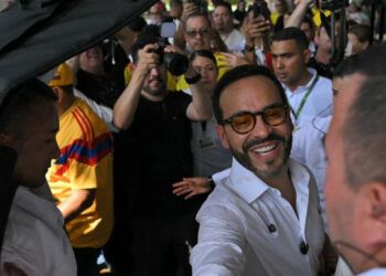 Abelardo de la Espriella lidera elección en Colombia