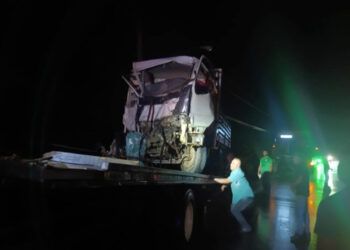 Accidente entre camión y autobús deja heridos en Santiago Rodríguez