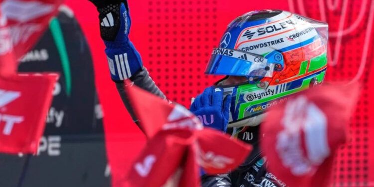 Antonelli vence a Hamilton en sprint de Silverstone