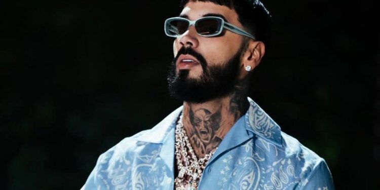 Anuel AA prepara álbum de corridos dedicado a México
