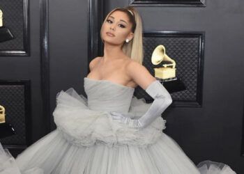 Ariana Grande anuncia su nuevo álbum ‘Petal’