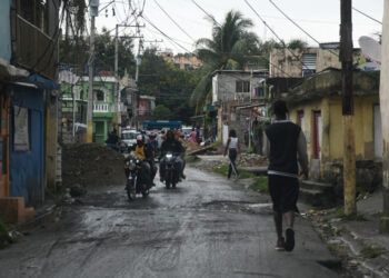 Atracos en motores siembran temor en Haina