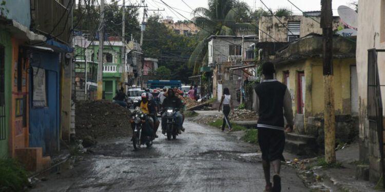 Atracos en motores siembran temor en Haina