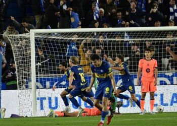 Barça cae ante Alavés y renuncia a los 100 puntos