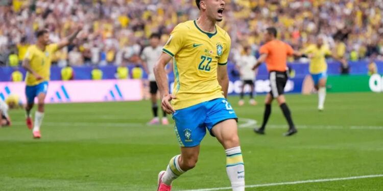 Brasil remonta a Japón y avanza en el Mundial