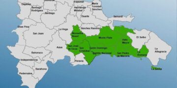COE emite alerta verde por onda tropical