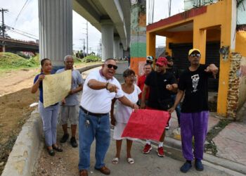 Comerciantes reclaman pagos por Línea 2C del Metro