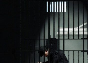 Condenan a 20 años a dos hombres por matar a una mujer