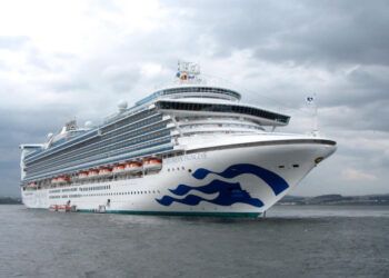 Crucero en Puerto Plata atraca tras brote de norovirus