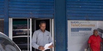 Defensor del Pueblo media deuda eléctrica en Los Alcarrizos