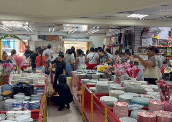 Día de las Madres entre nostalgia y compras en Santiago