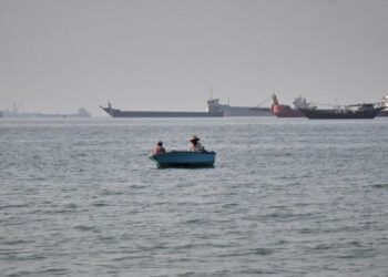EEUU amenaza con reanudar guerra con Irán