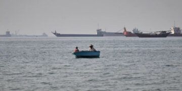 EEUU amenaza con reanudar guerra con Irán