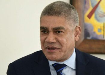 Embajador de RD denuncia intento de asalto en Evaristo Morales