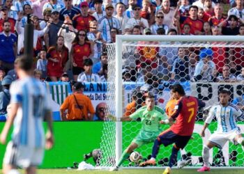España conquista la Copa del Mundo ante Argentina