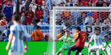 España conquista la Copa del Mundo ante Argentina