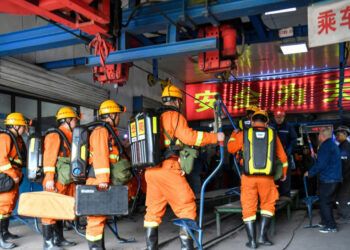 Explosión en mina de carbón en China deja 90 muertos