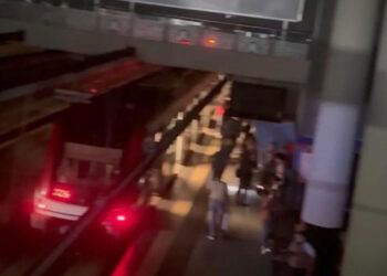 Falla eléctrica afectó el Metro y Teleférico