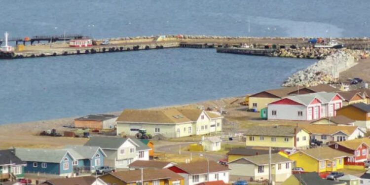 Francia reubica pueblo por aumento del nivel del mar