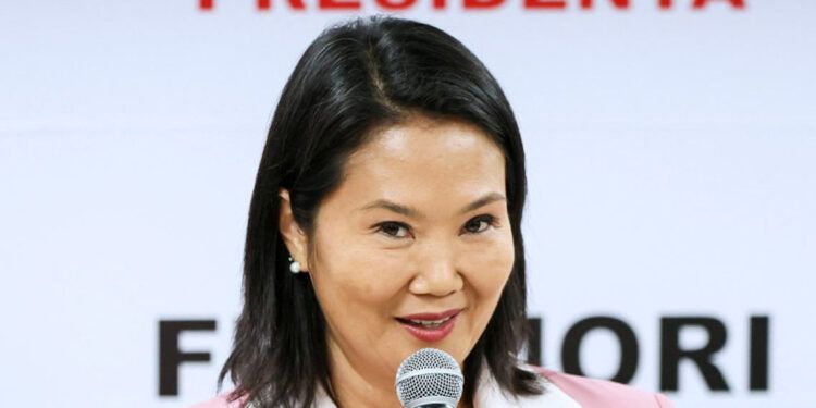 Fujimori pide poderes para combatir el crimen organizado