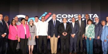 Gobierno lanza consulta educativa en RD