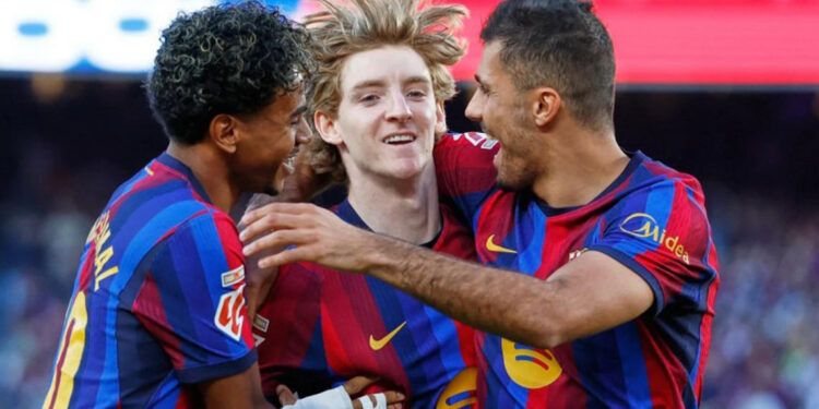 Gordon marca y Barcelona iguala su mejor inicio liguero