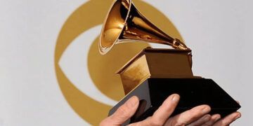 Grammy abren espacio a la música latina y K-pop
