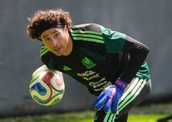 Guillermo Ochoa se retira tras jugar seis Mundiales