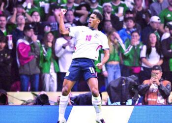 Inglaterra vence a México y avanza a cuartos