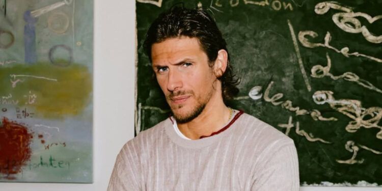 Jake Hall muere en presunto accidente