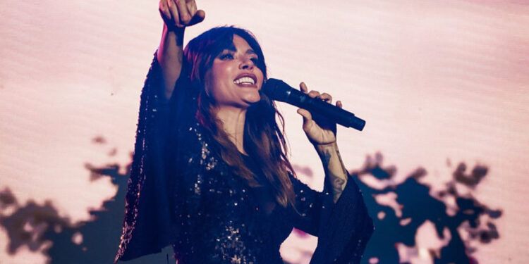 Kany García conquista su primer estadio en RD