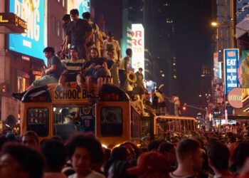 Knicks conquistan su primer título en 53 años