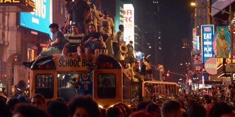 Knicks conquistan su primer título en 53 años