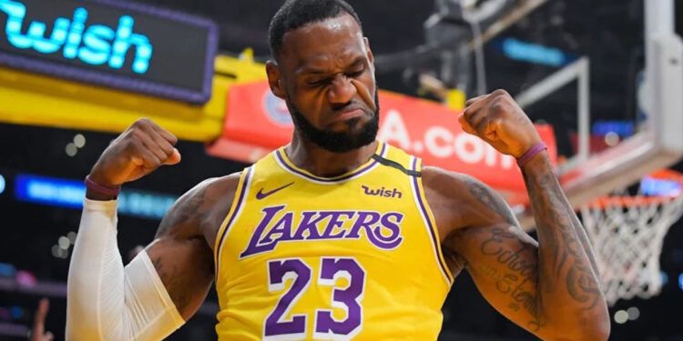 LeBron James jugará con los Sixers de Filadelfia