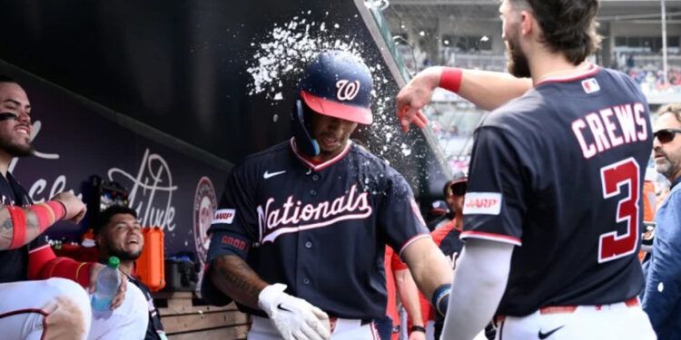 Lile jonronea y Nacionales vencen 7-1 a Rockies