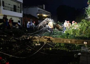 Lluvias causan daños y caos en el Gran Santo Domingo