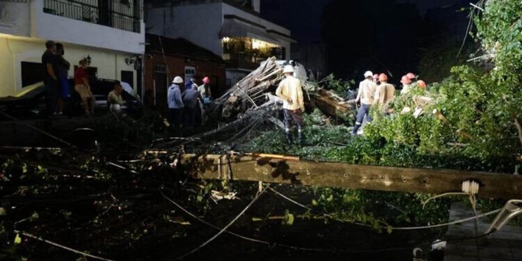 Lluvias causan daños y caos en el Gran Santo Domingo