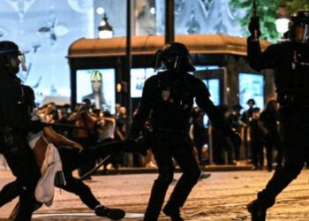 Más de 300 detenidos por festejos del PSG en Francia