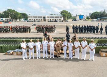 Ministerio de Defensa fortalece Armada y Fuerza Aérea