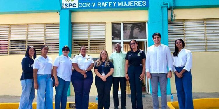 Ministerio de Justicia inspecciona centros penitenciarios