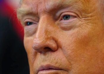 Moneda de un dólar llevará imagen de Donald Trump