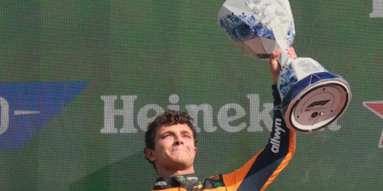 Norris renueva con McLaren hasta al menos 2030