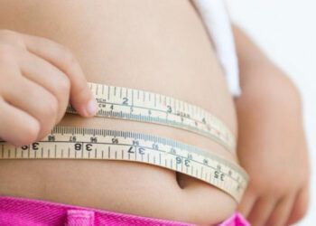 OMS advierte sobre medicamentos contra obesidad en menores