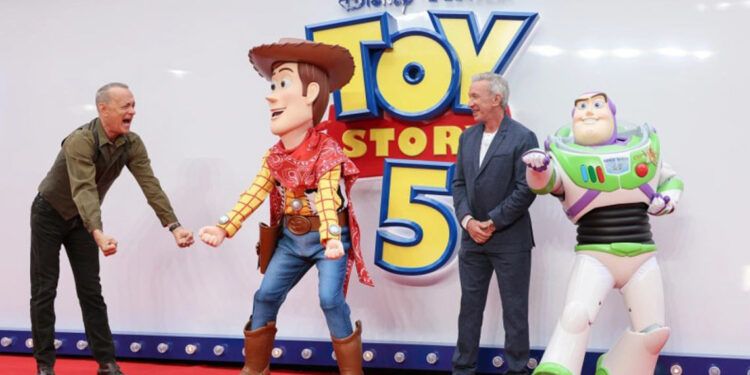 Ola de calor impulsa cines en Europa por Toy Story 5