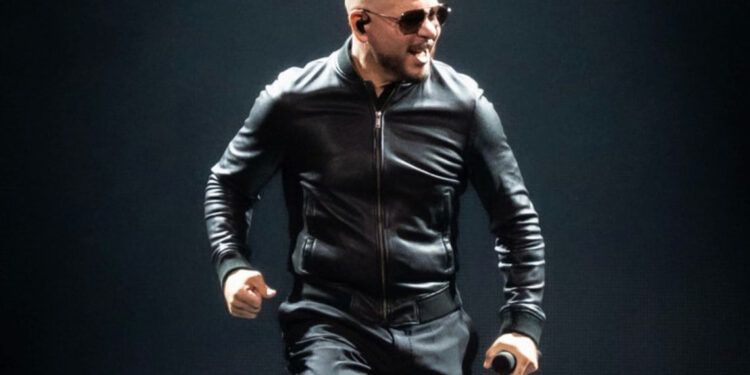 Pitbull lanzará su nuevo disco 'Pitcoin' en octubre