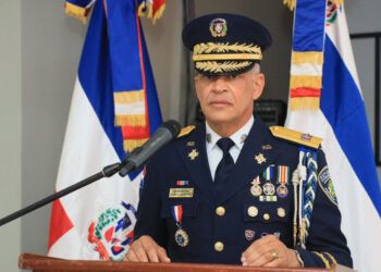 Policía Nacional dispone cambios en direcciones clave