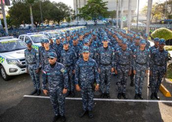 Reforma policial exigiría cámaras y detectores