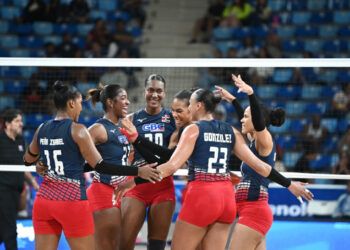 Reinas del Caribe vencen a Cuba y rozan las semifinales