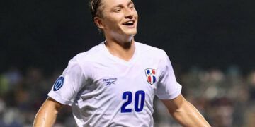 República Dominicana remonta y vence 2-1 a Nicaragua